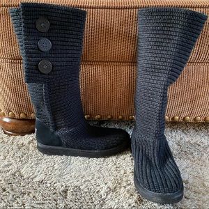 UGG Classic Cardy Button Detailed Knit Black Boots